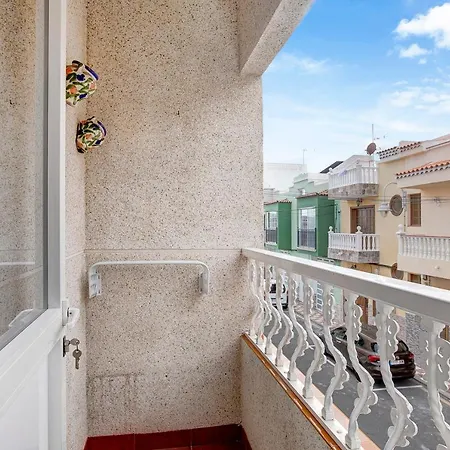 Vakantiehuis Ada House La Listada