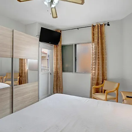 Vakantiehuis Ada House La Listada
