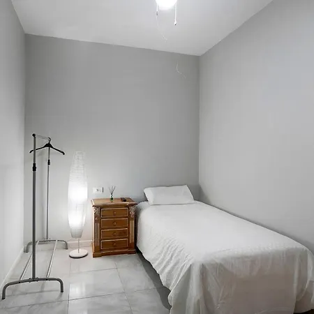 Vakantiehuis Ada House *